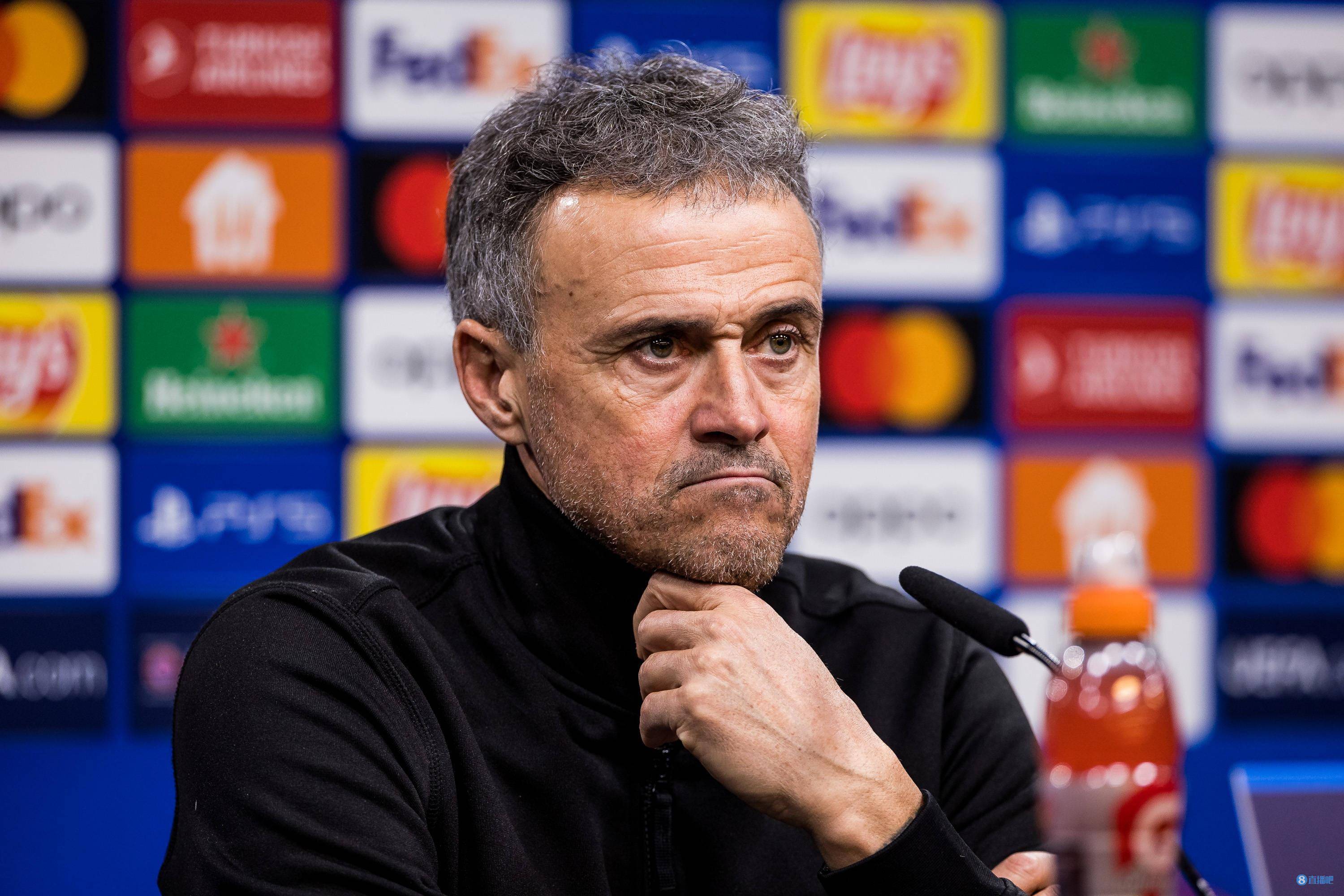 皇家社会迎法甲关键赛，关键时刻内部沟通，话题不断，赛程密集仍需轮换的简单介绍-米兰体育网